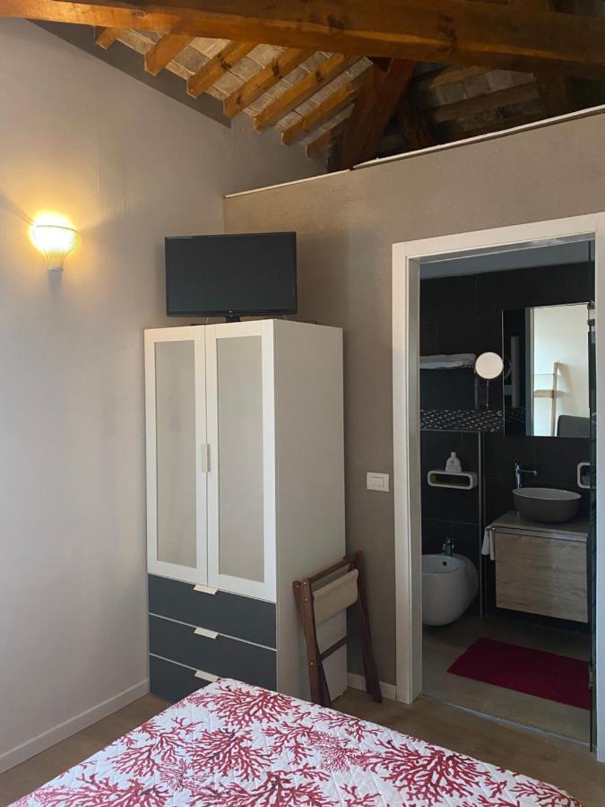 A Casa Di V-Ale Hotel Treviso Bagian luar foto