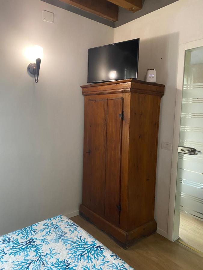 A Casa Di V-Ale Hotel Treviso Bagian luar foto