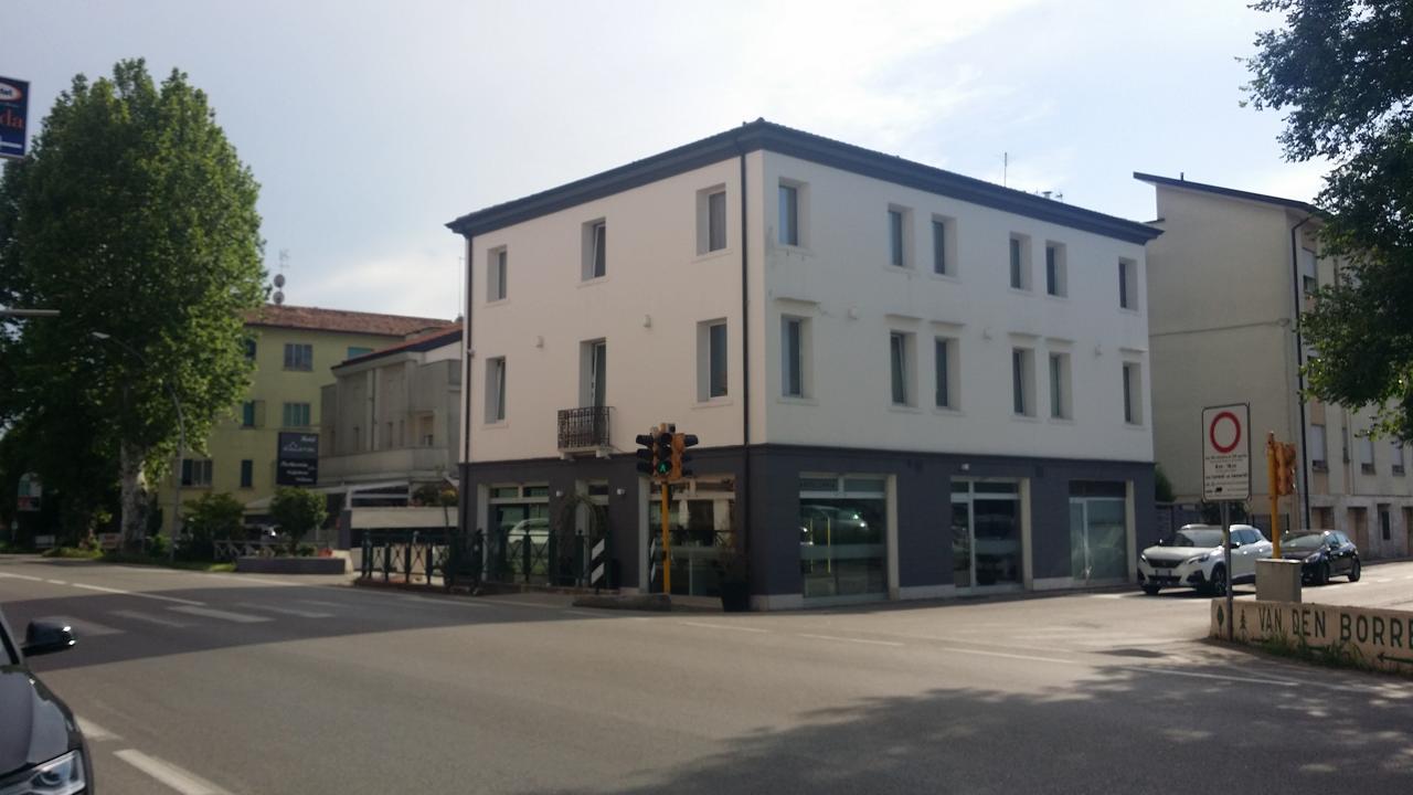 A Casa Di V-Ale Hotel Treviso Bagian luar foto